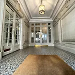 Appartement Spacieux Arc De Triomphe Paris